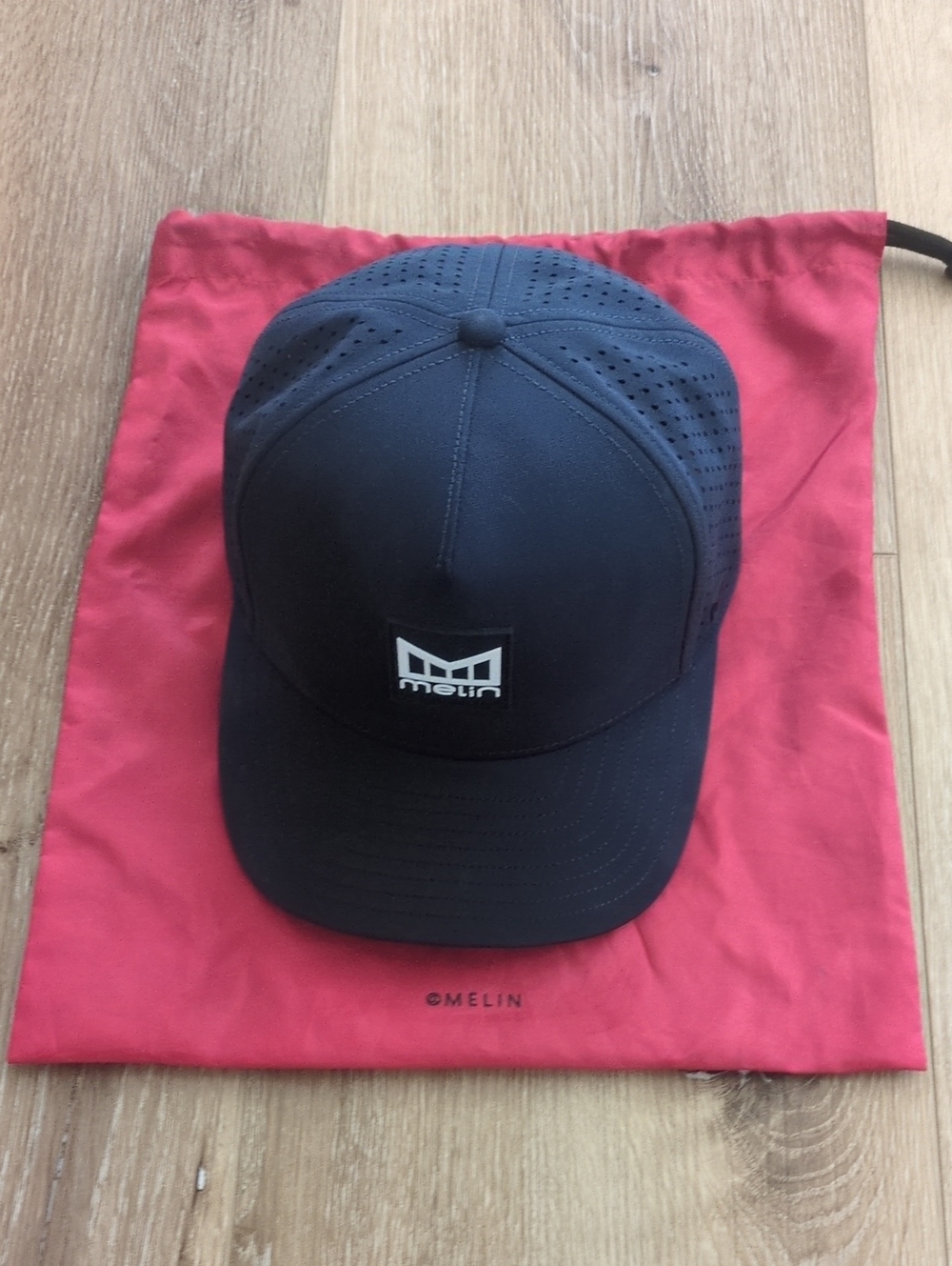 Men's Melin blue Odyssey Hat with Red Dust Bag